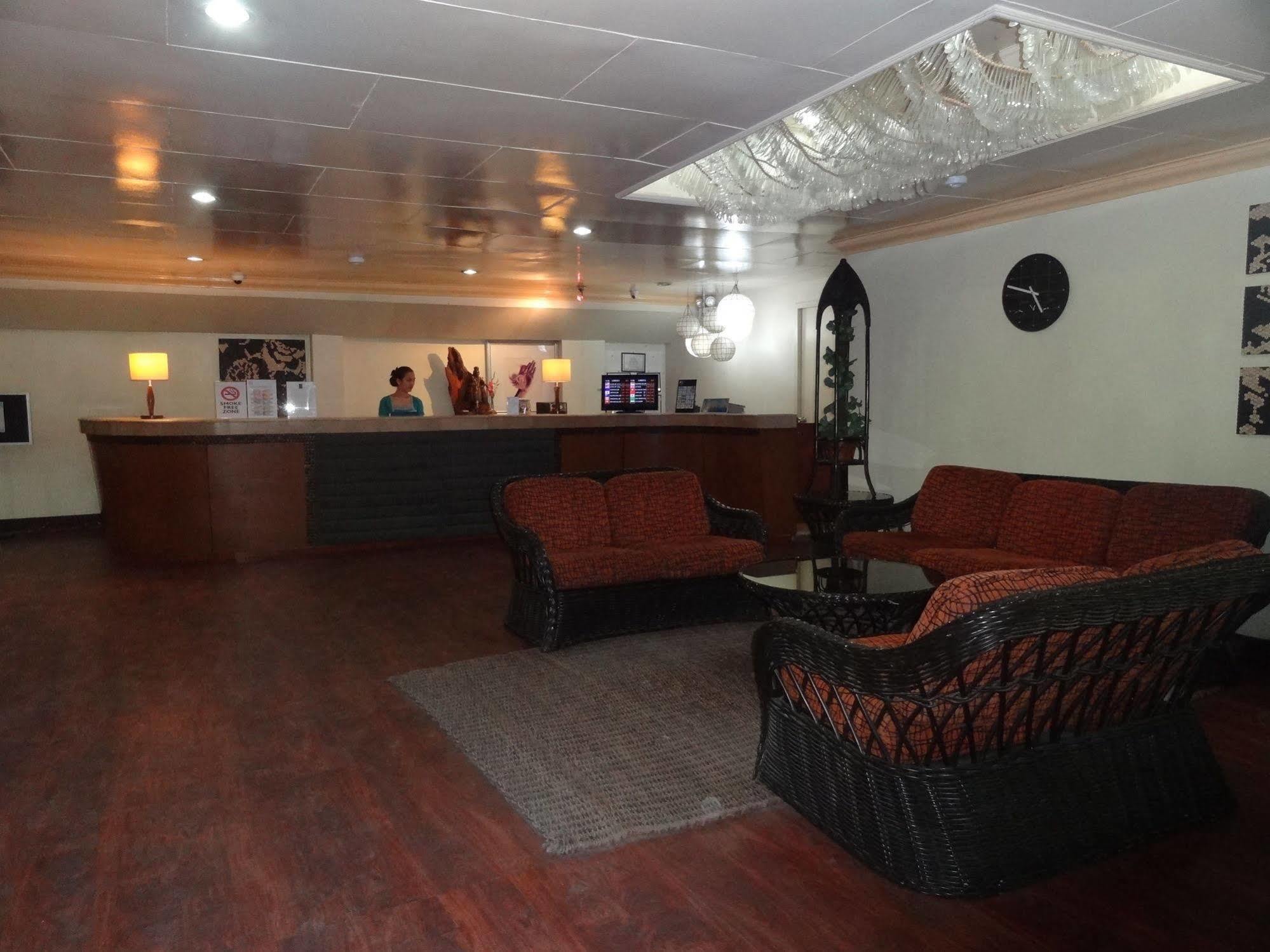Hotel Cesario Lapu-Lapu City Eksteriør bilde