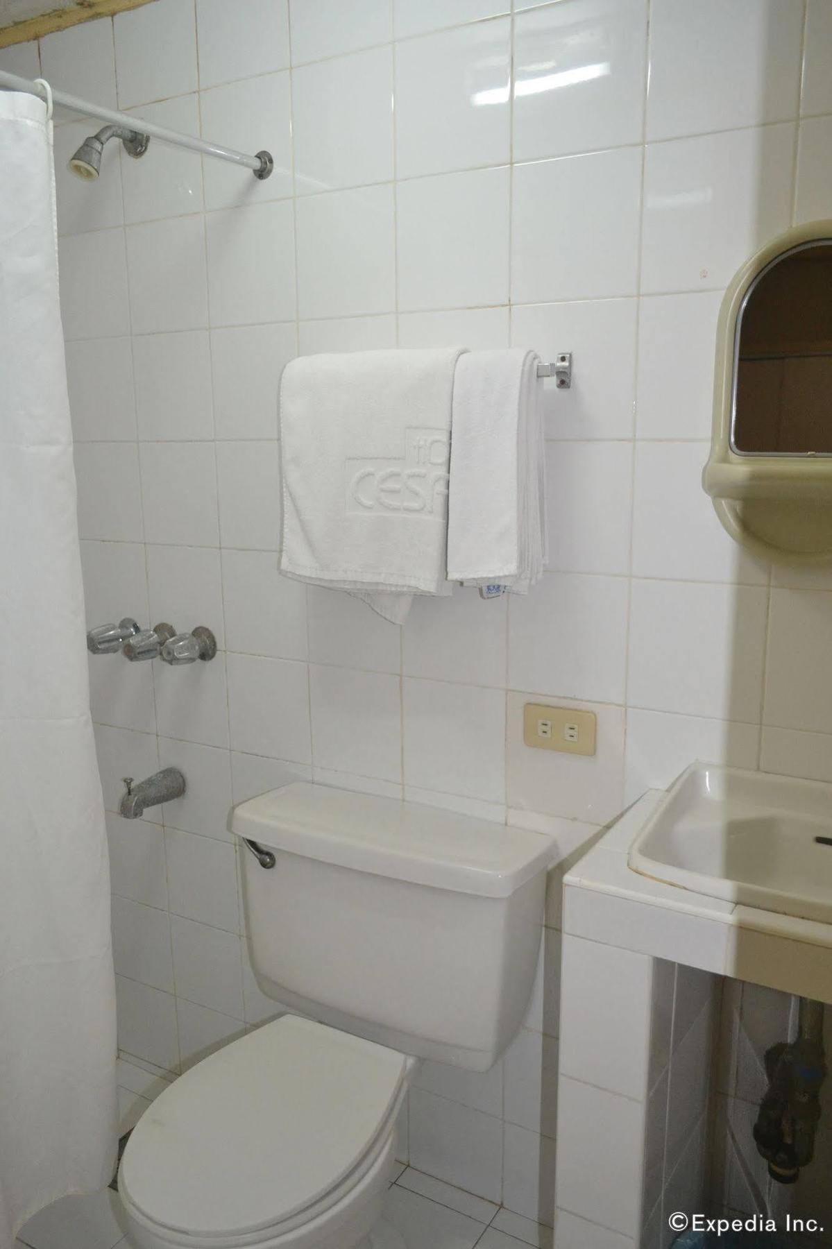 Hotel Cesario Lapu-Lapu City Eksteriør bilde